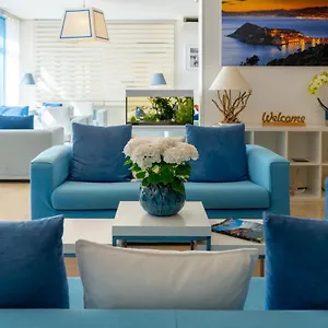 Hotel Doria, Cavi di Lavagna